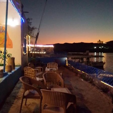 Hotel Hooly Nubian Assuan Esterno foto