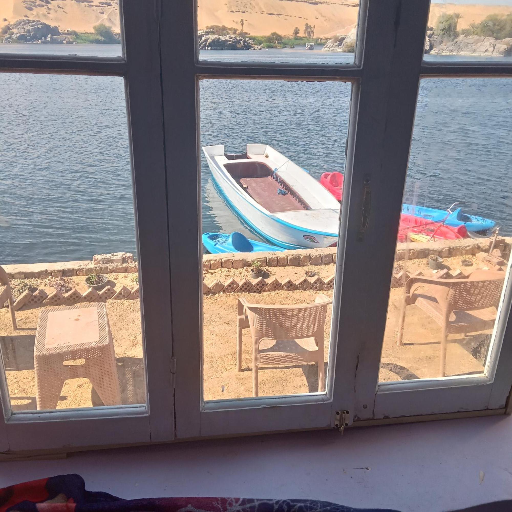 Hotel Hooly Nubian Assuan Esterno foto
