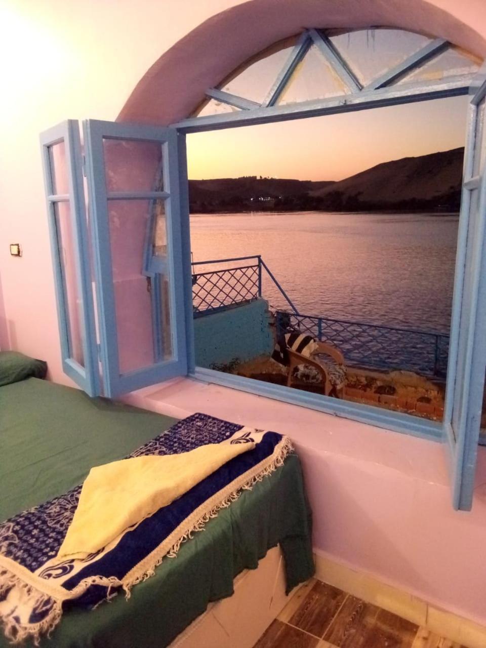 Hotel Hooly Nubian Assuan Esterno foto