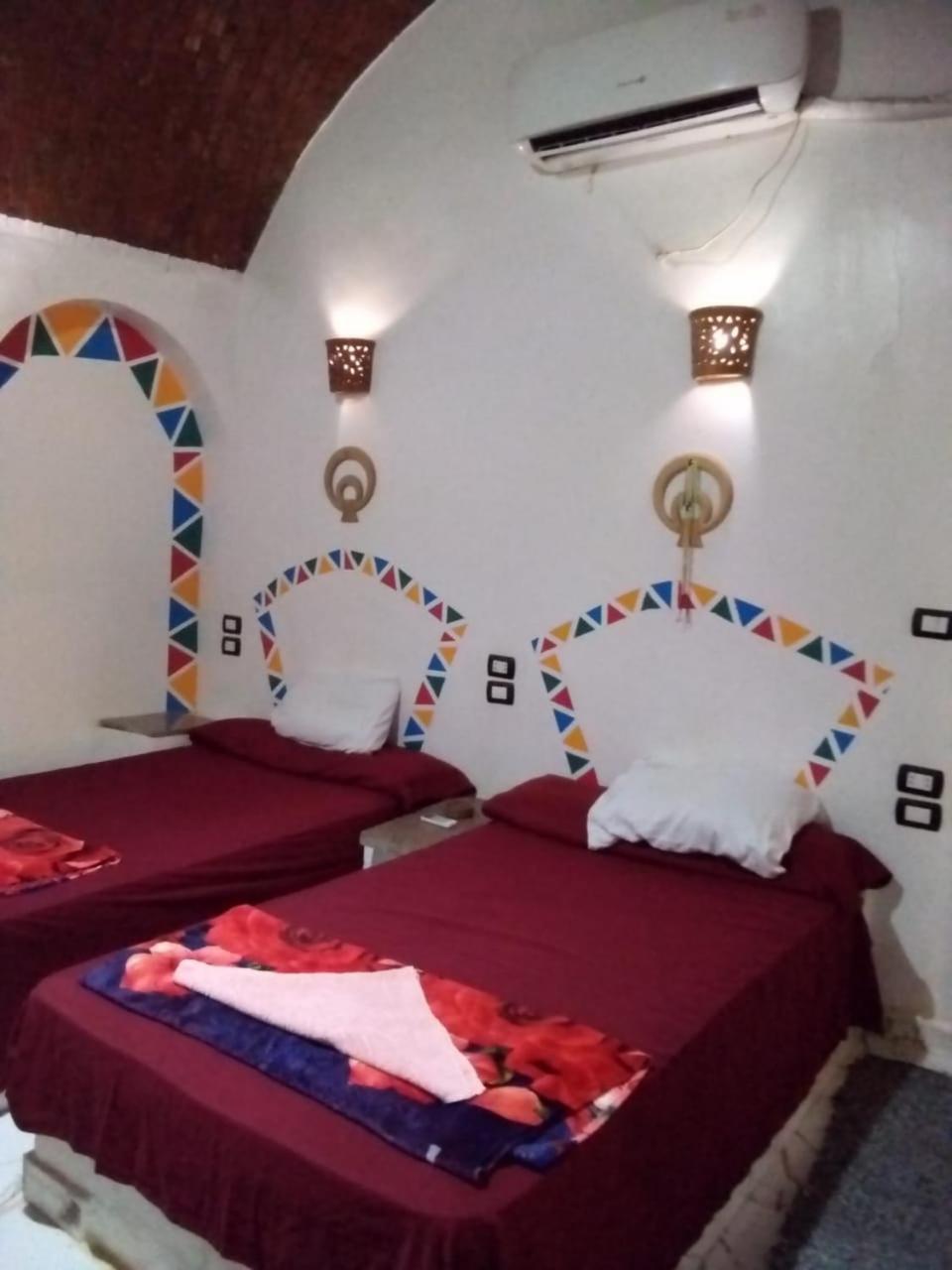 Hotel Hooly Nubian Assuan Esterno foto