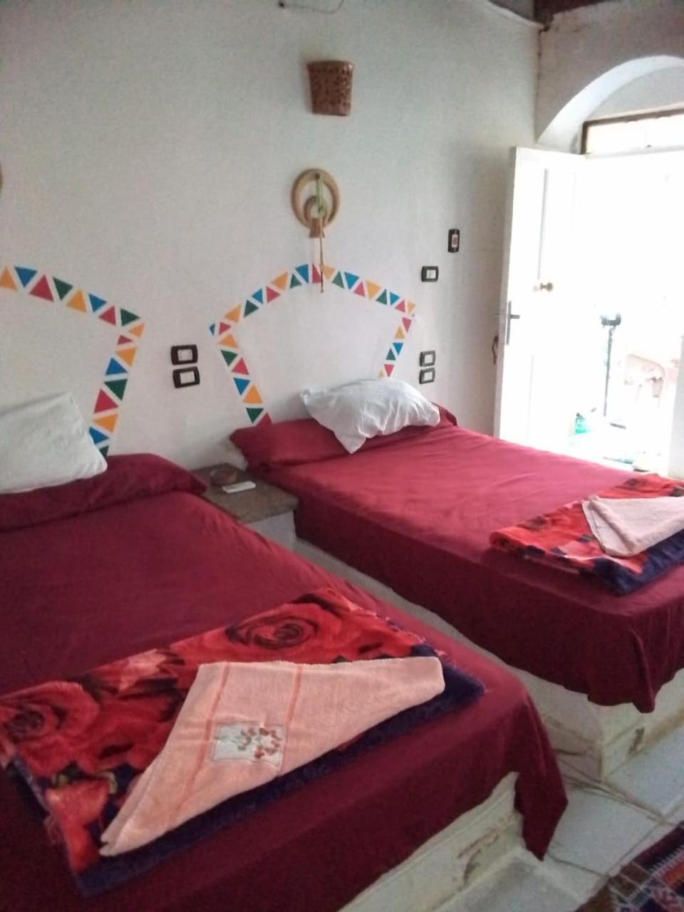 Hotel Hooly Nubian Assuan Esterno foto