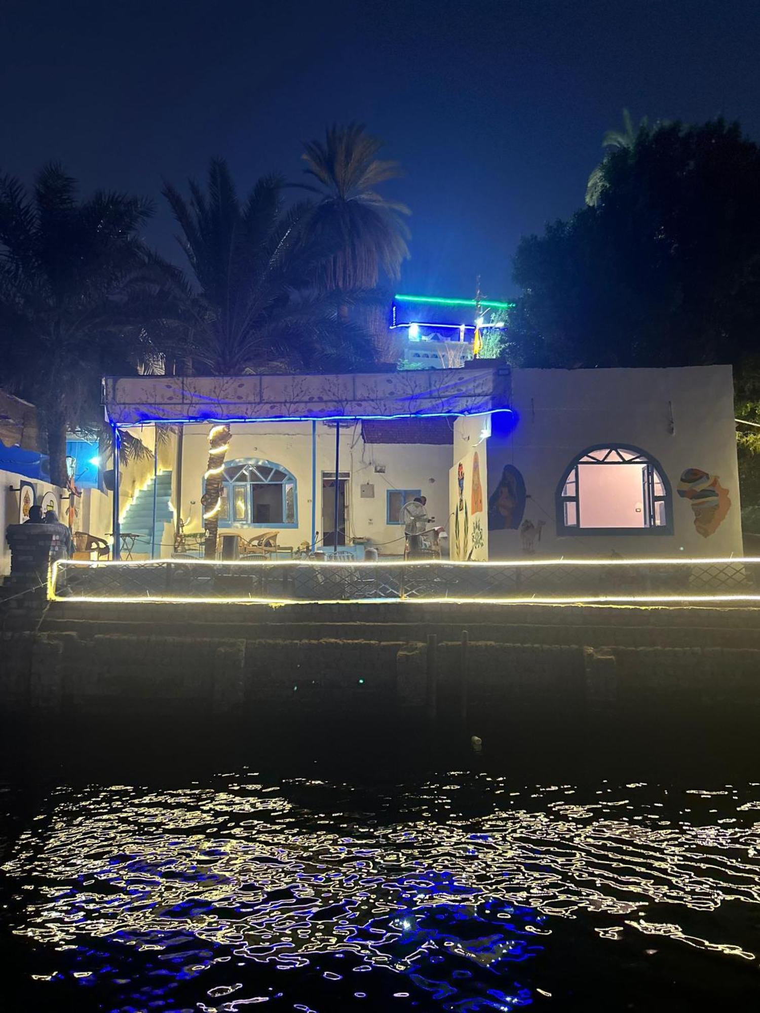 Hotel Hooly Nubian Assuan Esterno foto