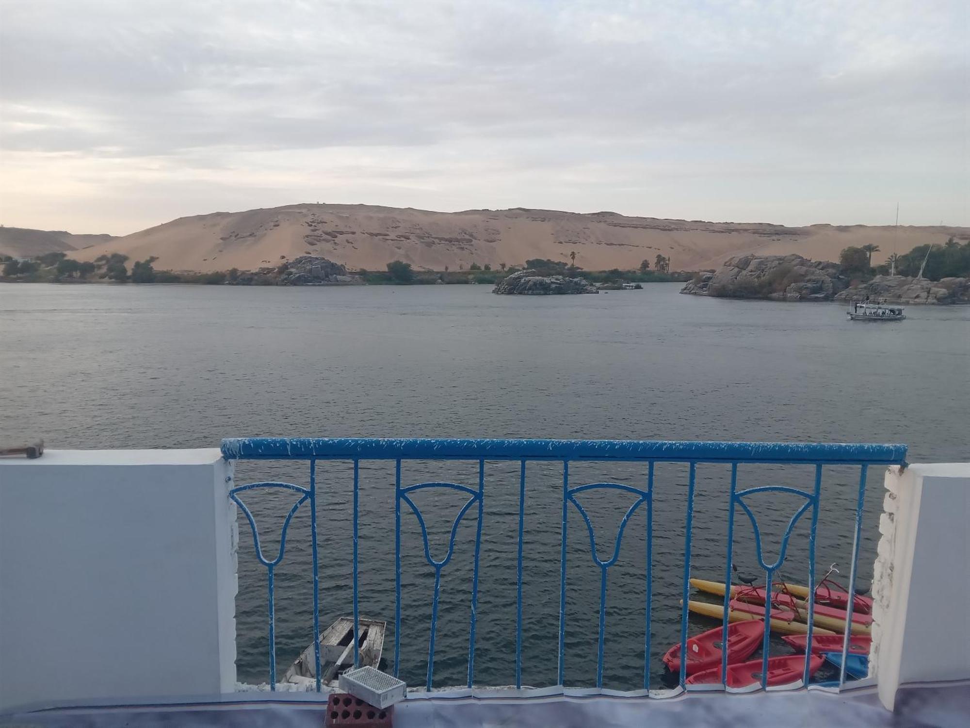 Hotel Hooly Nubian Assuan Esterno foto