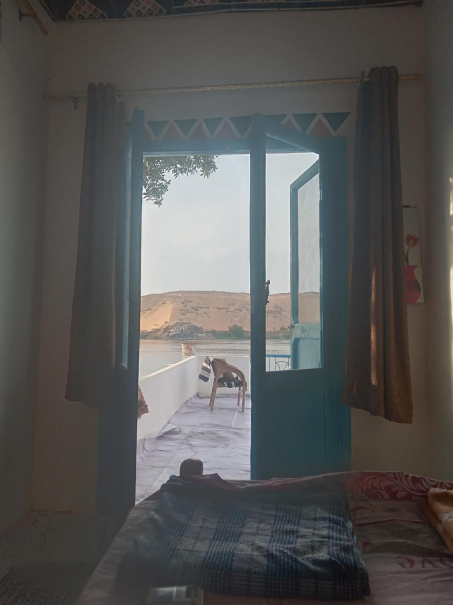Hotel Hooly Nubian Assuan Esterno foto
