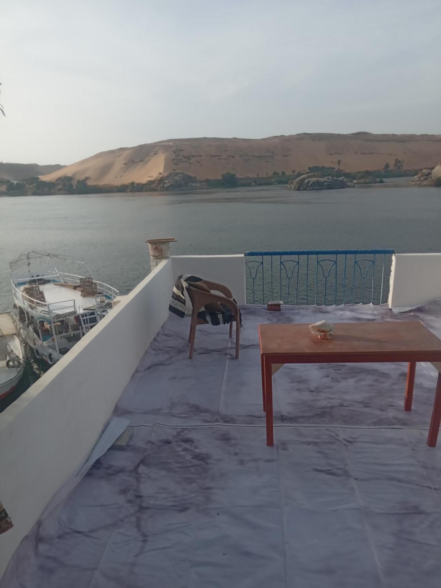 Hotel Hooly Nubian Assuan Esterno foto